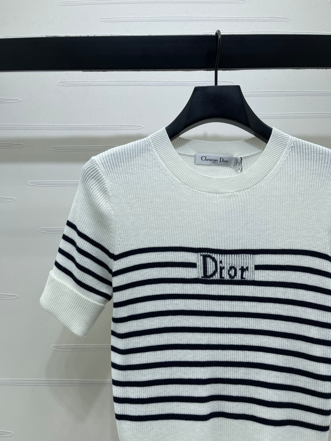 C18508 📣 New high-end collection! Dio* 2026 – the latest spring/summer series! Stripe knitted short sleeves! Made from custom silk-wool yarn for a premium and comfortable feel. Knitted short-sleeve design with logo patches on the chest, highlighting the b — image 4