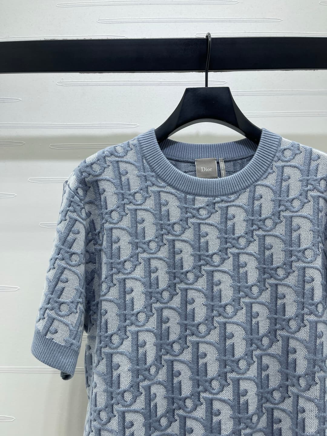 C18512 📣 New high-end collection! Dio* 2026 – the latest spring/summer series! Round-necked knitted short sleeves! Custom cotton-wool knitting material – comfortable and stylish, with a minimalist yet elegant design. The round-necked knitted cut features  — image 3
