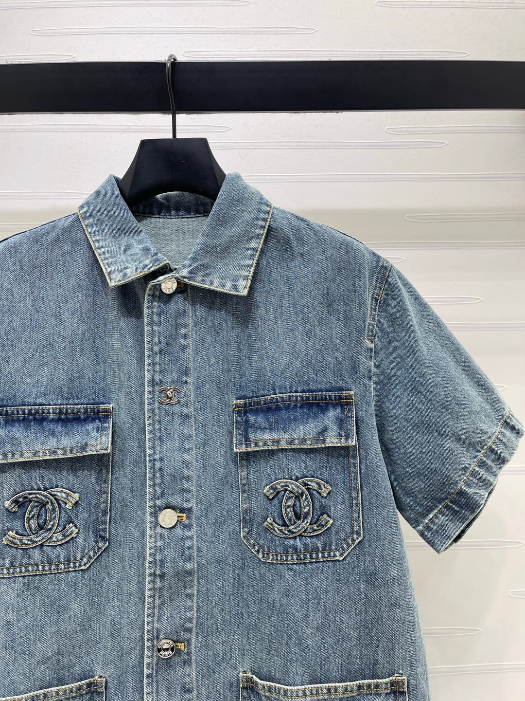 C18629 📣 New high-quality vintage/retro items from CHANE* 2026’s latest spring collection! Short-sleeved jacket with turn-down collar and denim fabric! Custom-made twill cotton denim material – comfortable, soft, breathable, and stylish. Features multiple — image 2