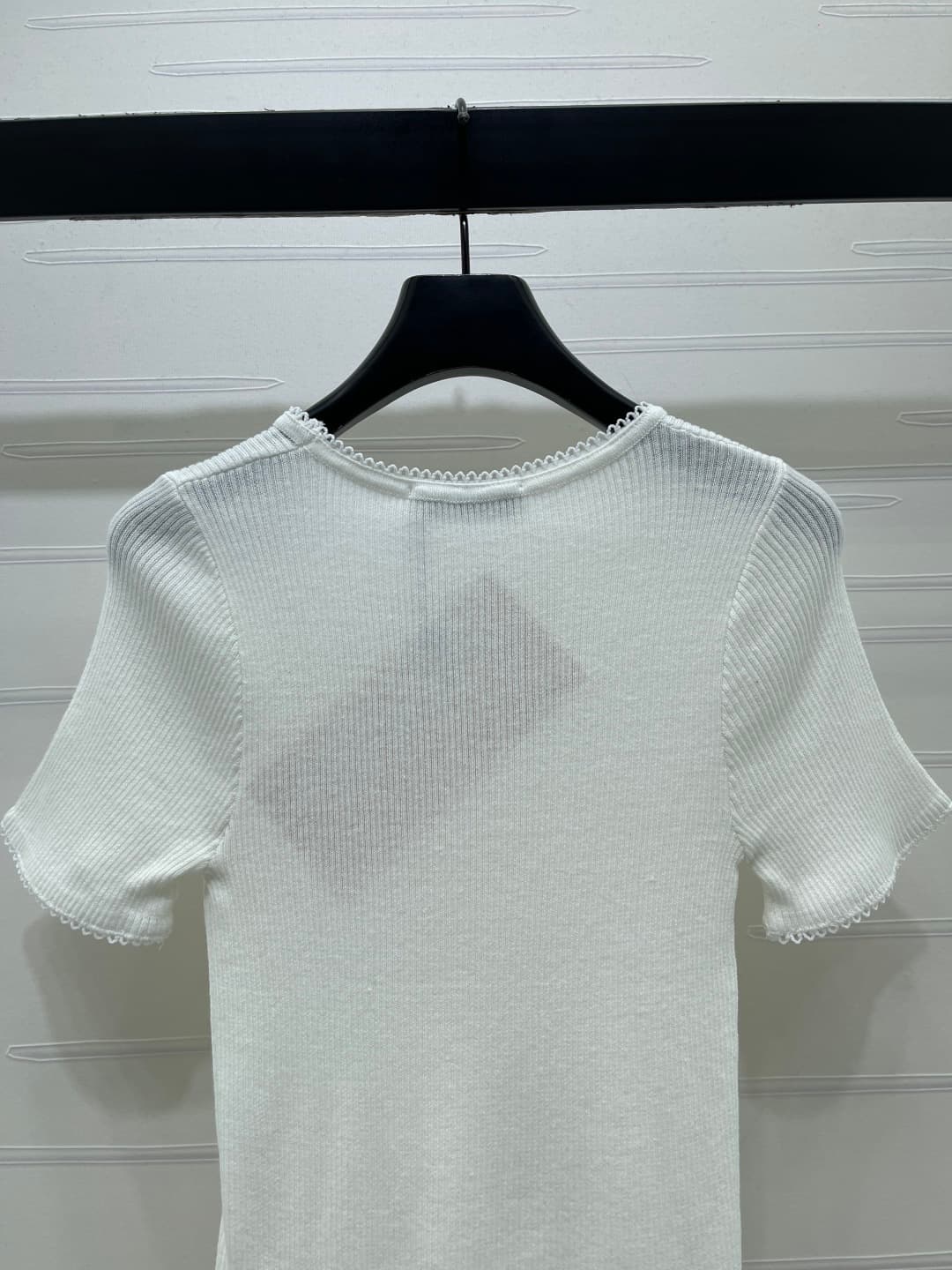 C18483 ❤️pp📣 New high-end products from the original collection! MiuMi*2026 – the latest spring/summer series! Knitted short sleeves with lace collars! Crafted using specialty silk-fiber yarn for a luxurious and comfortable feel. Round neckline with knitt — image 7