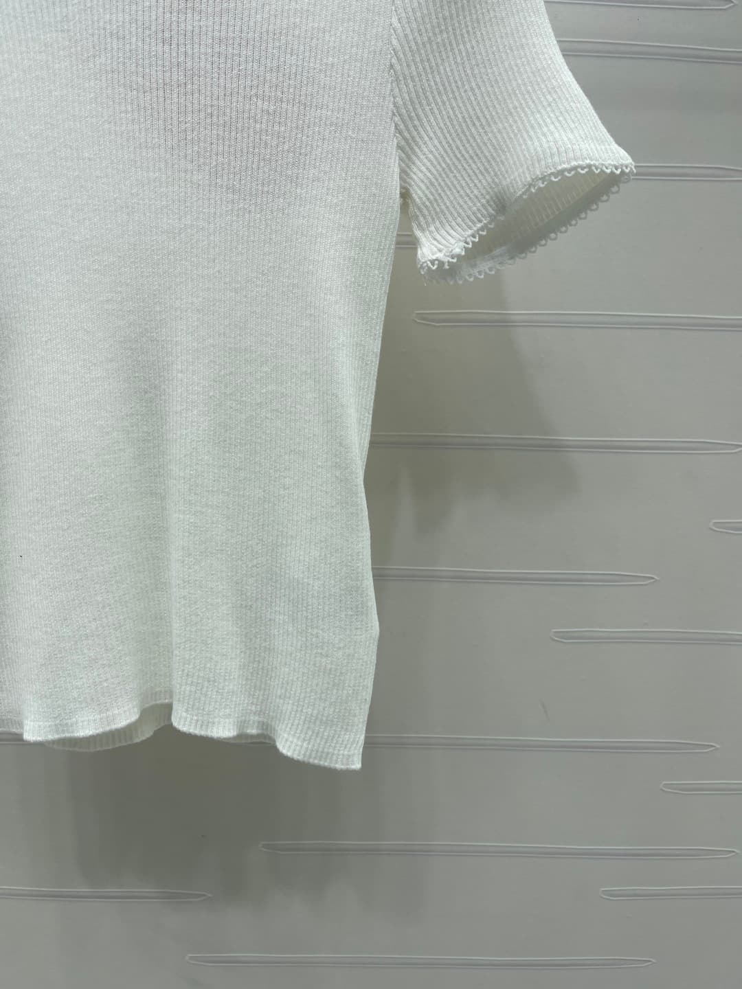 C18483 ❤️pp📣 New high-end products from the original collection! MiuMi*2026 – the latest spring/summer series! Knitted short sleeves with lace collars! Crafted using specialty silk-fiber yarn for a luxurious and comfortable feel. Round neckline with knitt — image 6