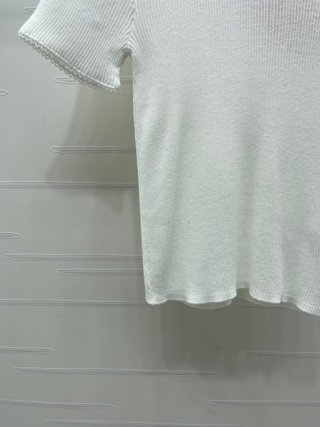 C18483 ❤️pp📣 New high-end products from the original collection! MiuMi*2026 – the latest spring/summer series! Knitted short sleeves with lace collars! Crafted using specialty silk-fiber yarn for a luxurious and comfortable feel. Round neckline with knitt — image 5