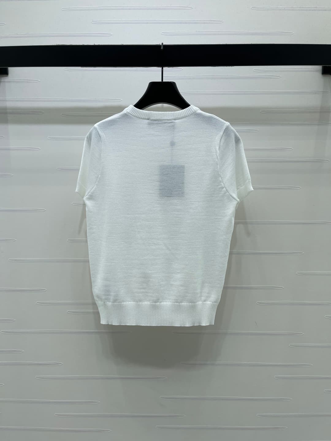 C18648 📣 New high-end collection LOUIS VUI*TON 2026 – the latest spring series! Chain-knit short sleeves! Custom cotton-wool knitting material – comfortable and soft, with excellent quality. Round-necked knitted short sleeve design; elegant and relaxed wi — image 8