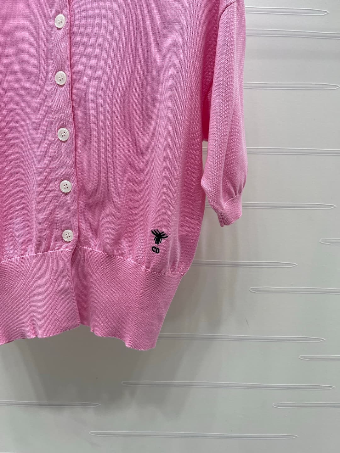 C18661 📣 New high-end collection/series – the latest spring/summer collection from Dio* 2026! Knit short-sleeve sweater with letter logo! Made from custom cotton-wool yarn, offering a premium texture, comfort, and softness. Round neck short-sleeve design, — image 6