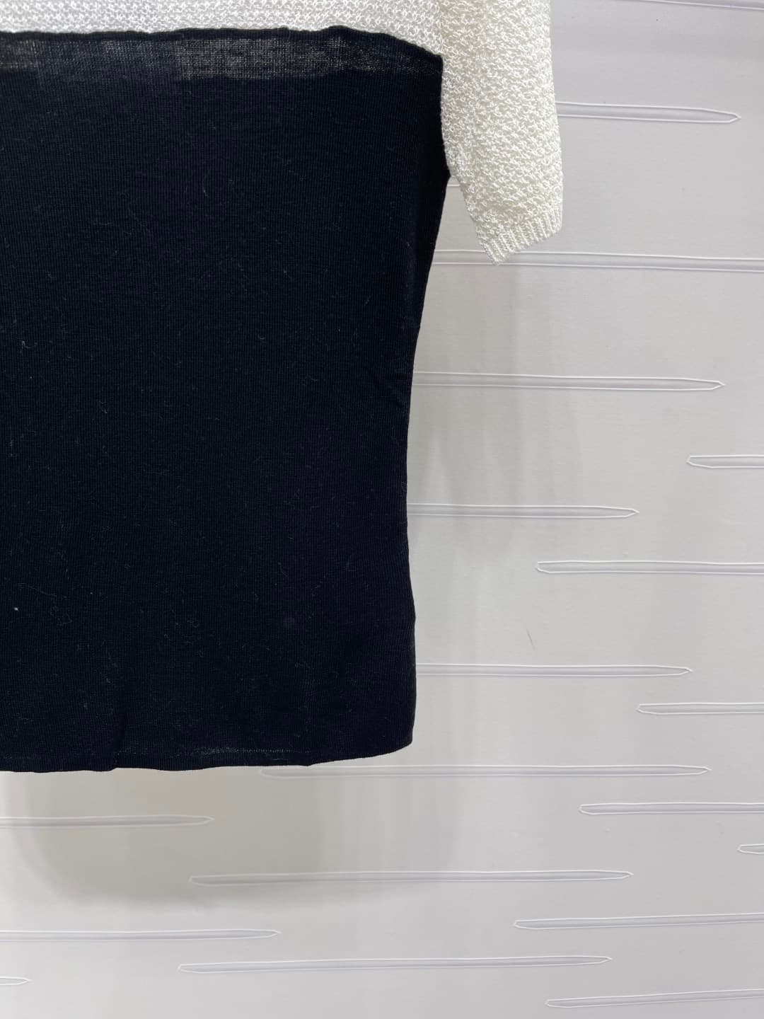 C18674 📣 New vintage/retro high-end products! CHANE* 2026 – the latest spring collection! Round neck transparent knitted short sleeves! Made with imported yarn for a delicate texture and comfort. The round-neck knitted design features fine stitching, with — image 6