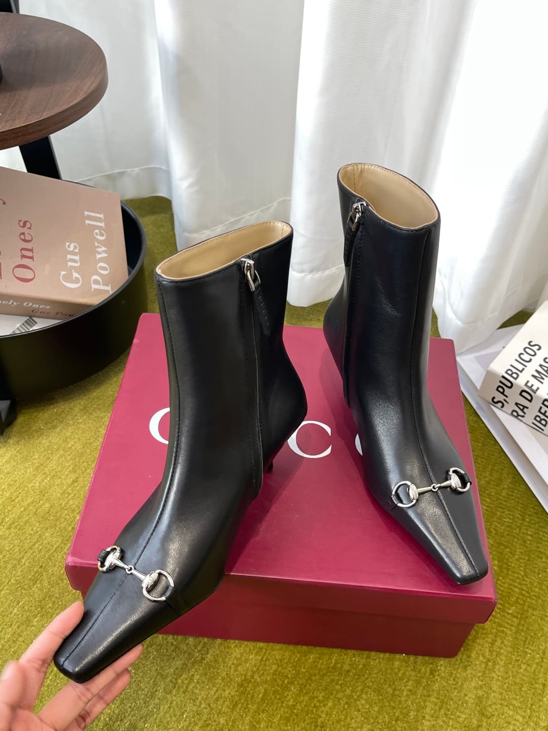 D6856 GUCCI Gucci 26ss New Model Bombshell Series horsecloak high heels short boots — image 3
