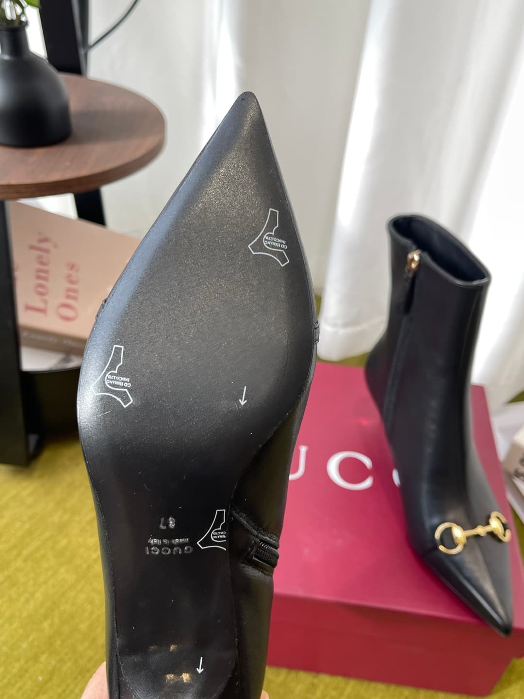 D6855 GUCCI Gucci 26ss New Model Bombshell Collection, pointed high heels, short boots — image 5