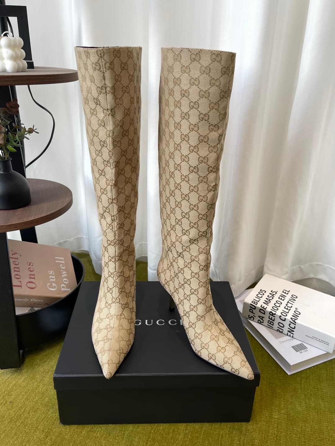 D6854 GUCCI Gucci 26ss New Model Bombshell Collection, pointed high heels, long boots — image 7
