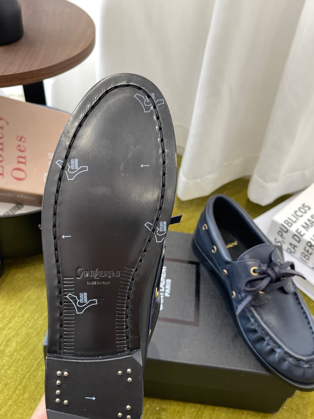 D12088 Men’s size ➕20Z — image 5