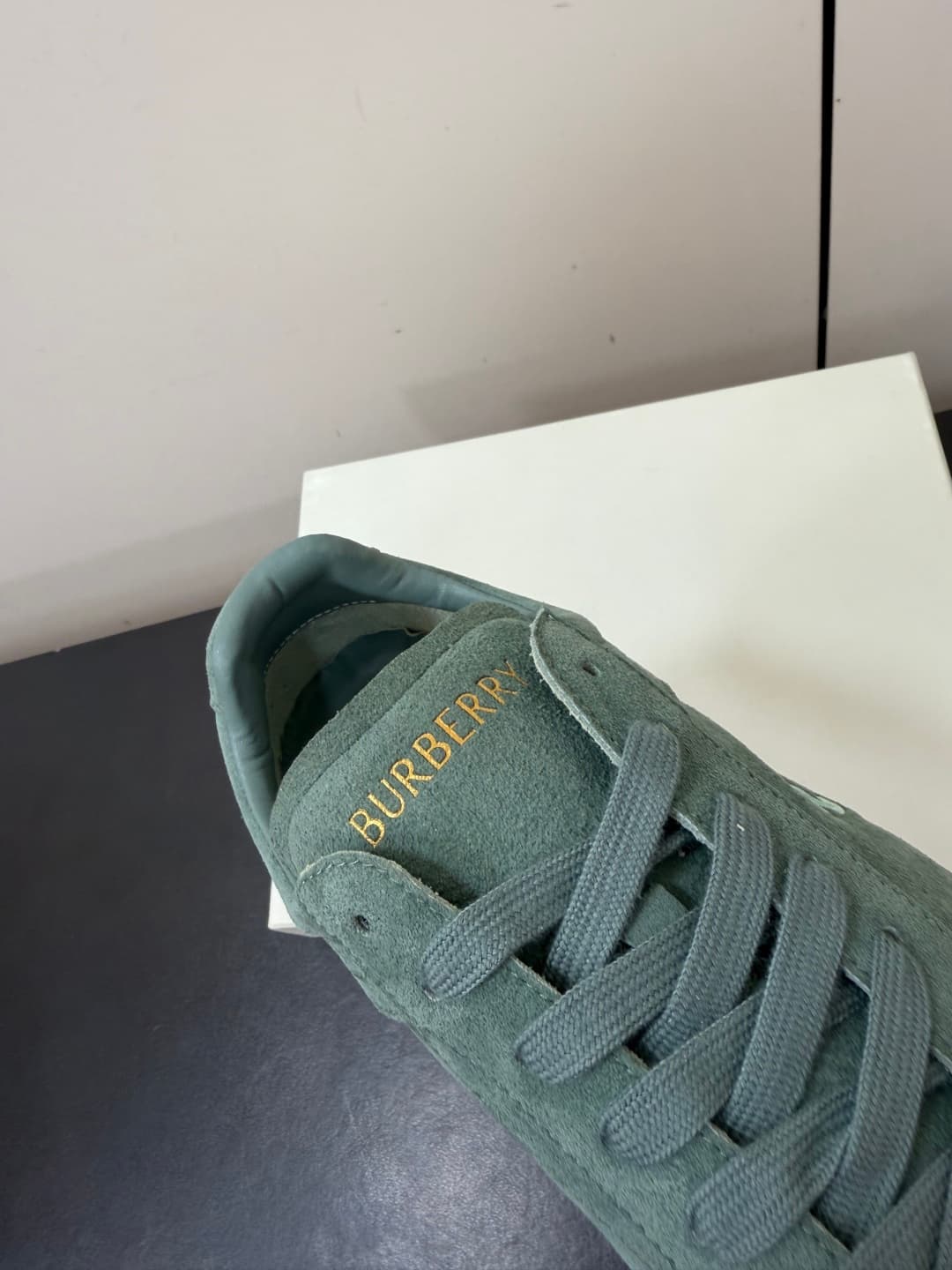 D3182 💰 Men's model 💰 Burberry Knight Runner series – Couple's edition, casual/athletic shoes, loafers — image 8