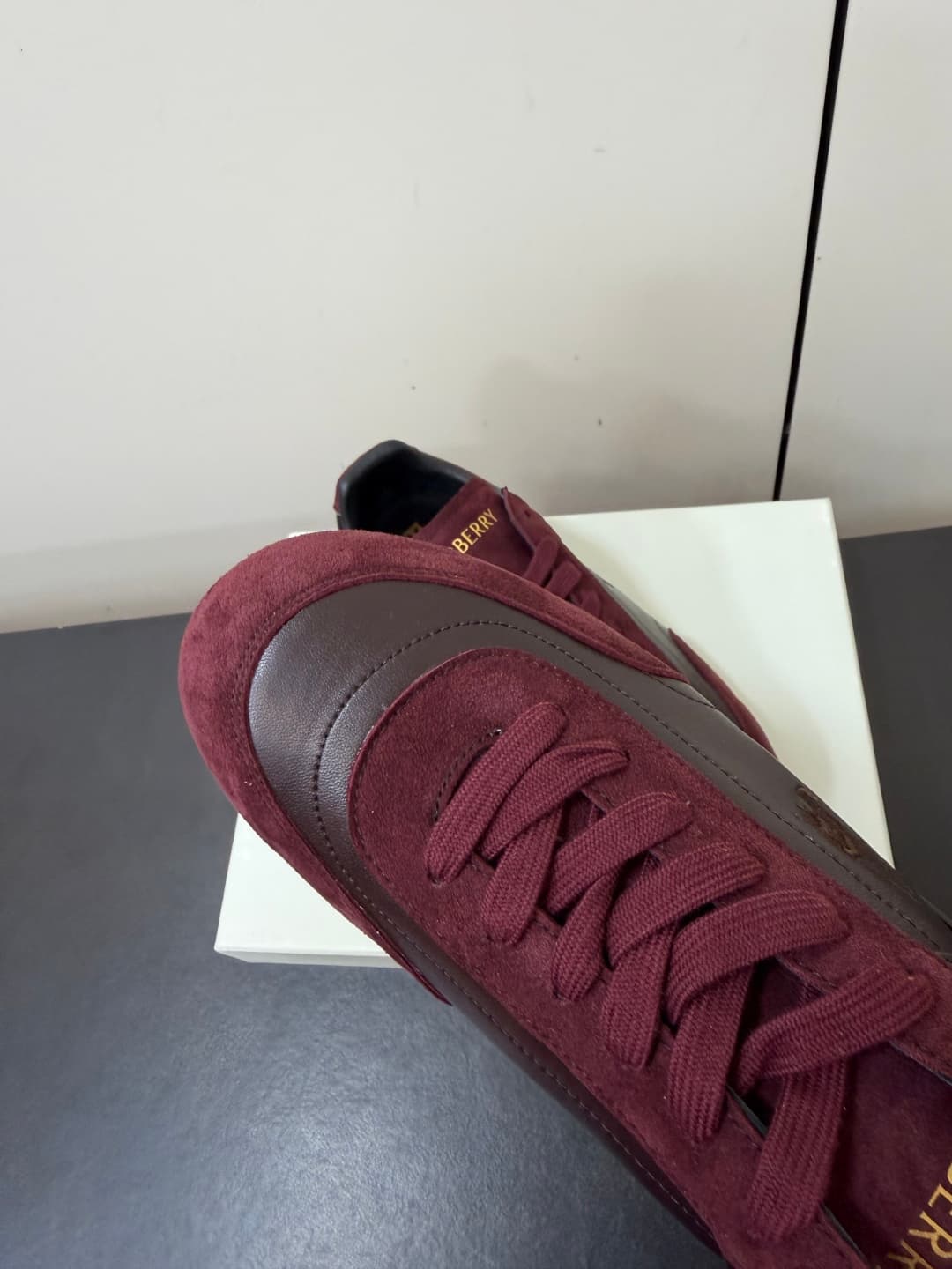 D3180 💰 Men's shoes💰 Burberry Knight Runner series – Couple’s style, casual/athletic shoes, Dutch style shoes — image 6