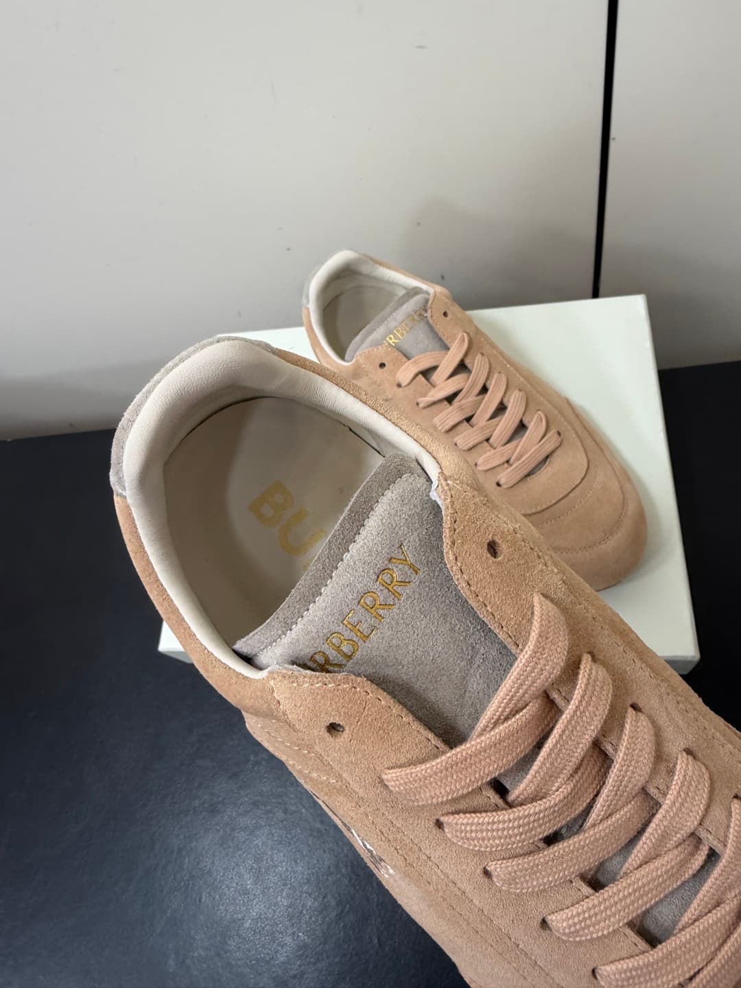 D3177 💰 Men's model 💰 Burberry Knight Runner series – Couple’s style, casual/sports shoes, boots — image 7