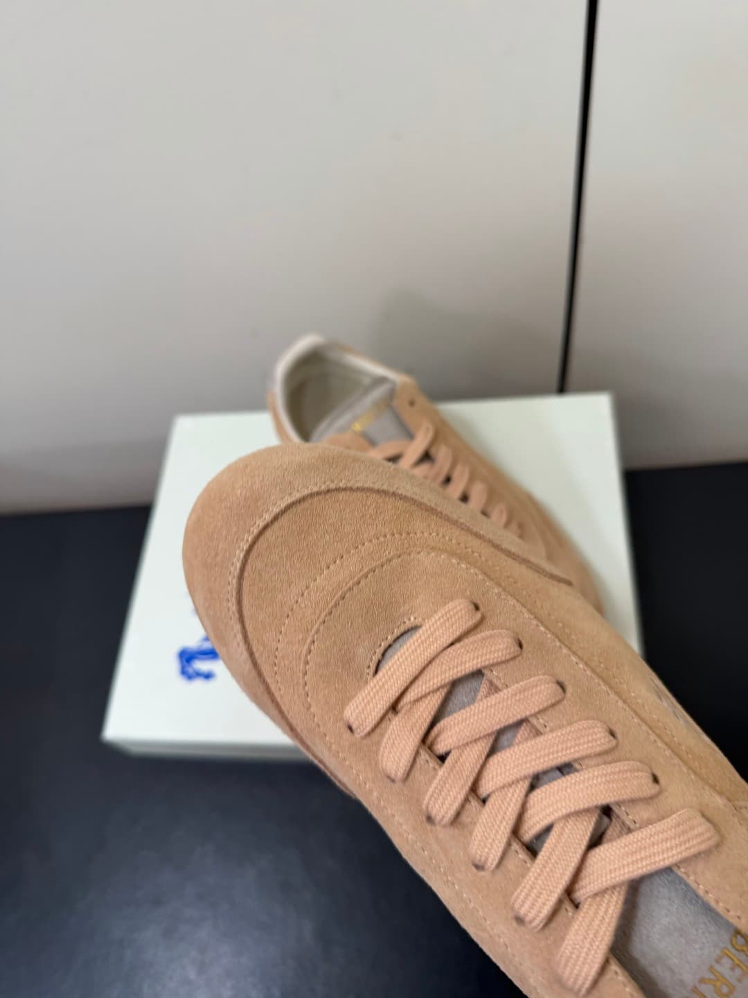 D3177 💰 Men's model 💰 Burberry Knight Runner series – Couple’s style, casual/sports shoes, boots — image 6