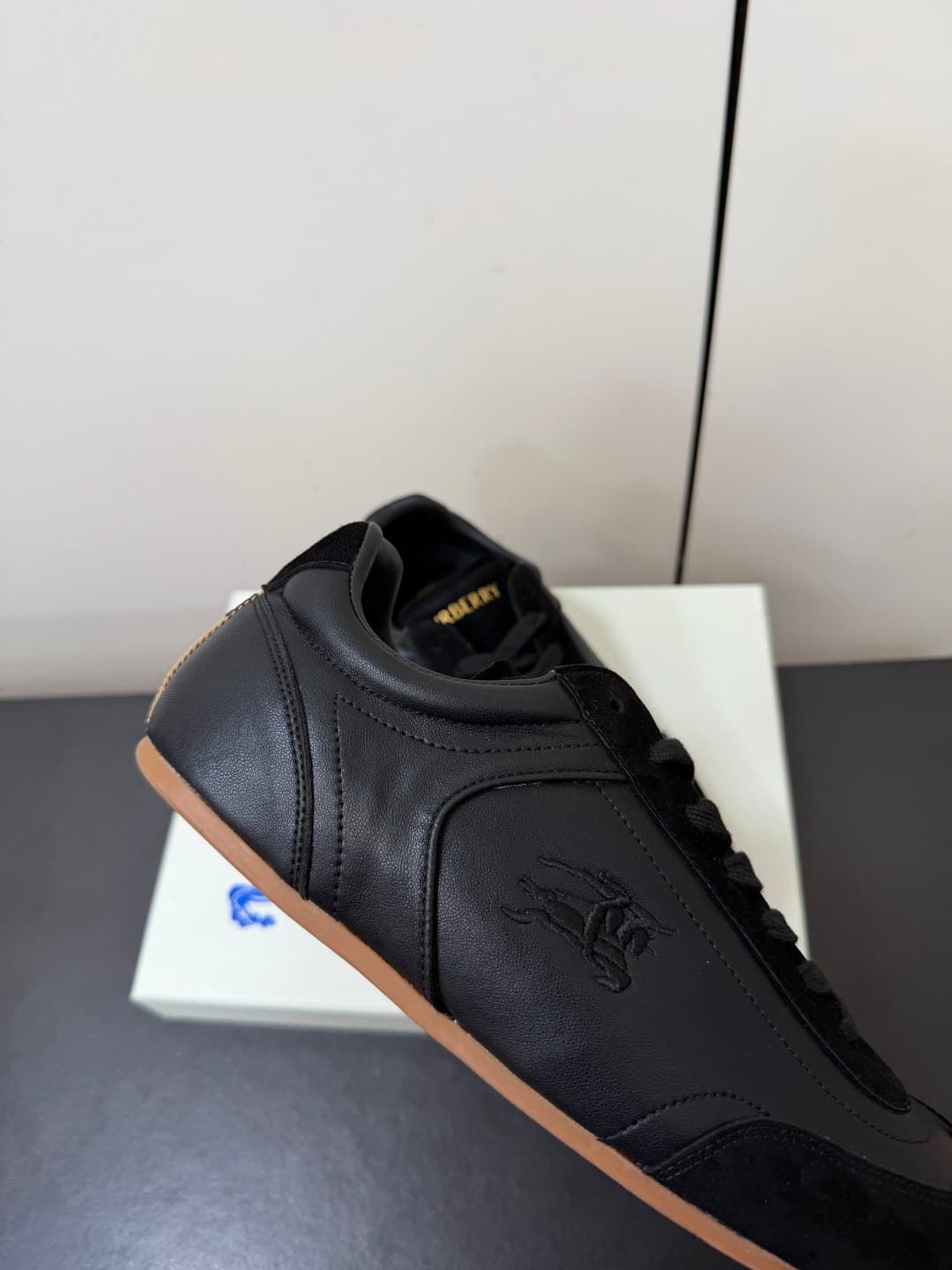 D3175 💰 Men's shoes💰 Burberry Knight Runner collection – couple’s style, casual/athletic shoes, loafers — image 8