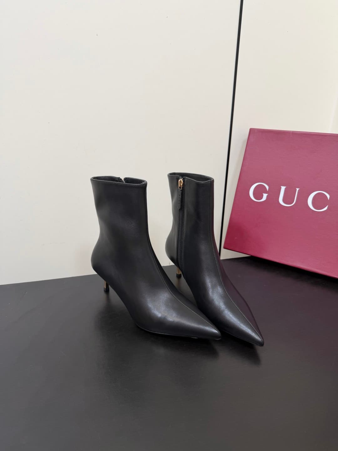 D7037 💰 GUCCI QZKEEP 0X0ZX autumn/winter boots with pointed toe and thin heel 26ss — image 2