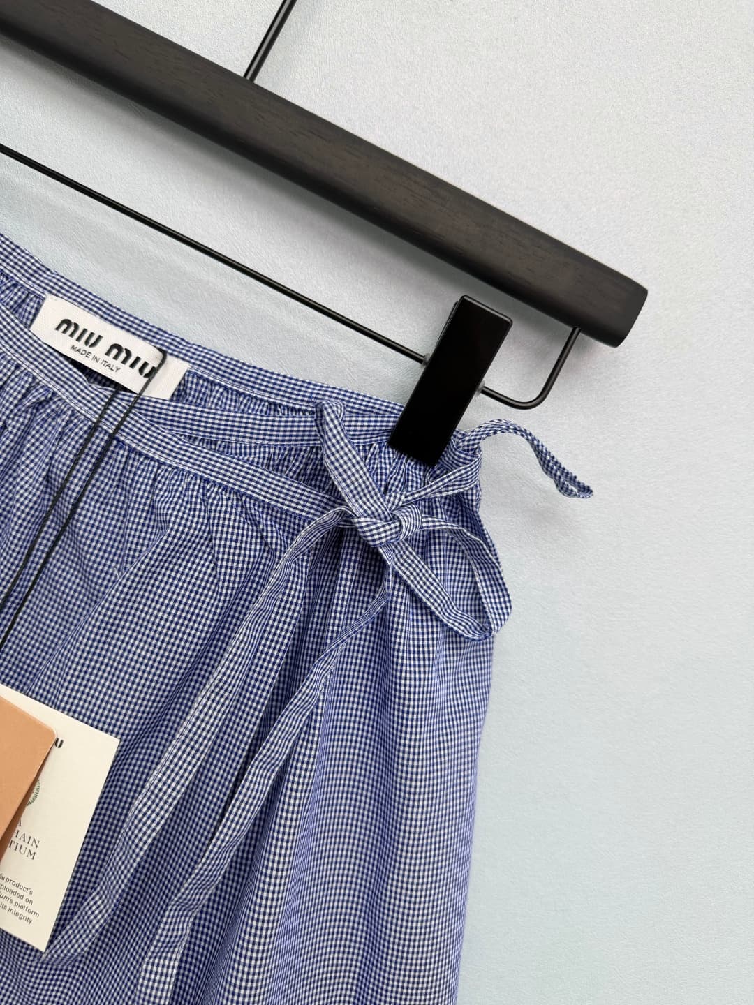 C18416 🔥🔥miumi*26 New vintage/retro blue-check pattern skirt with short length. Made of light blue and white fine check fabric, fresh and retro, with a spring-like atmosphere — image 3
