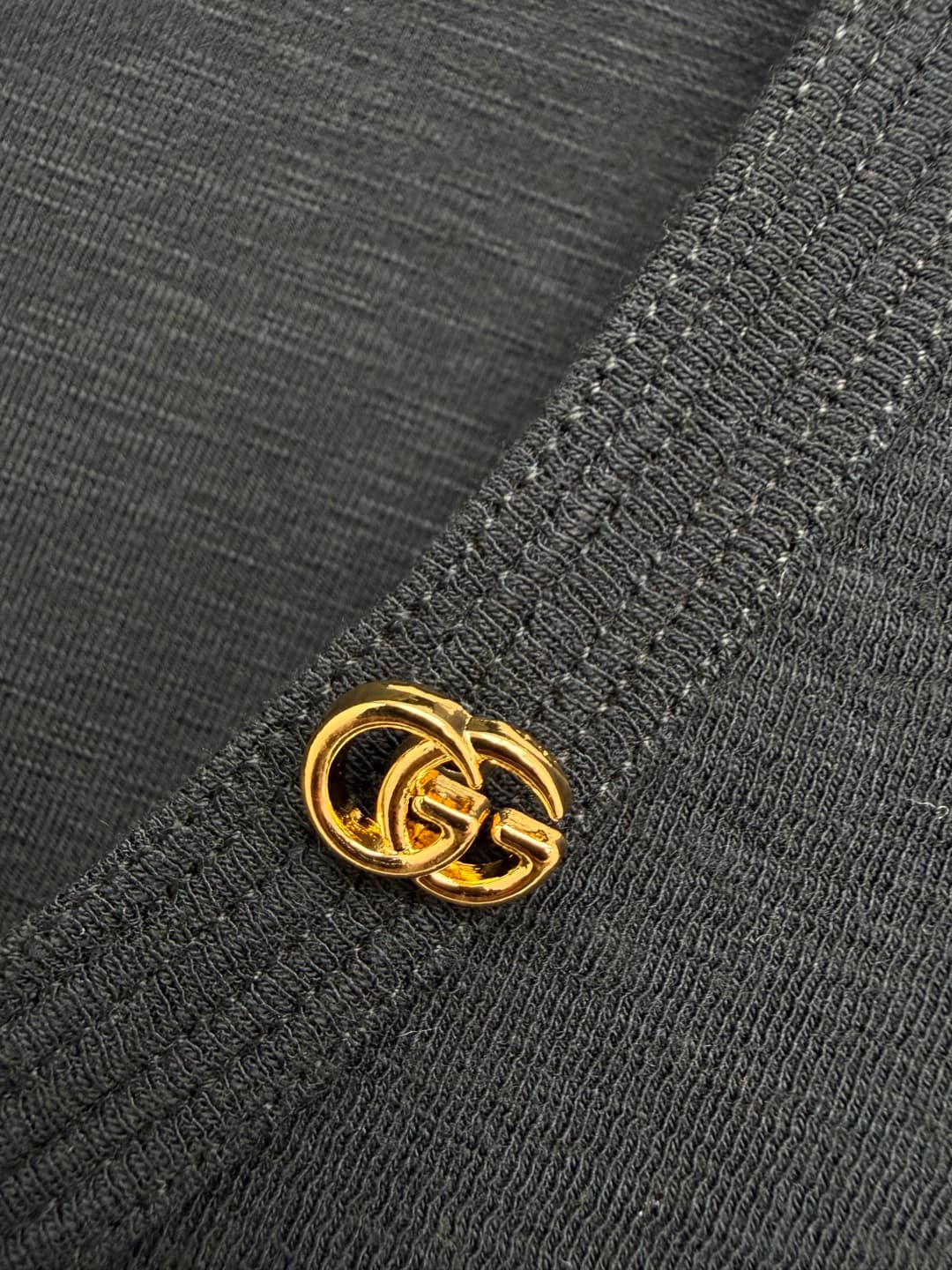 C18567 🔥🔥Gucc*26 New model with double G gold label U-neck, fitted short-sleeve T-shirt — image 3