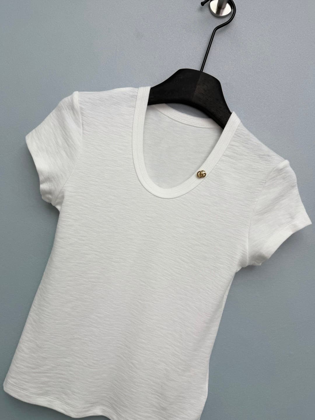 C18566 🔥🔥Gucc*26 new model double G gold-label U-neck fitted short-sleeve T-shirt — image 5