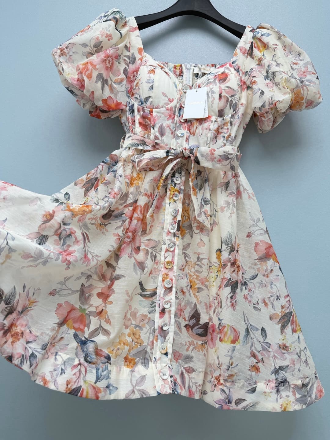 C18324 🔥🔥 Zimmermann 26 Vintage/retro new dress with bird and flower patterns, square collar + bubble sleeves. The elegant collar reveals the delicate collarbones, while the short bubble sleeves refine the shoulders and effectively cover up the arm fat. I — image 6
