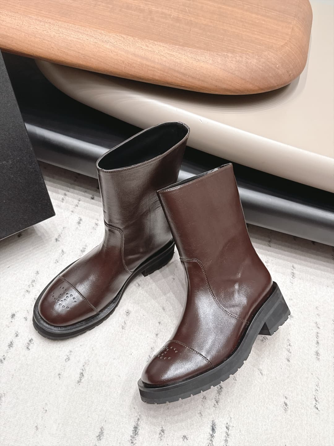 D8842 Out of factory: Rubber sole 💰 “Exclusive top-tier version” — image 3