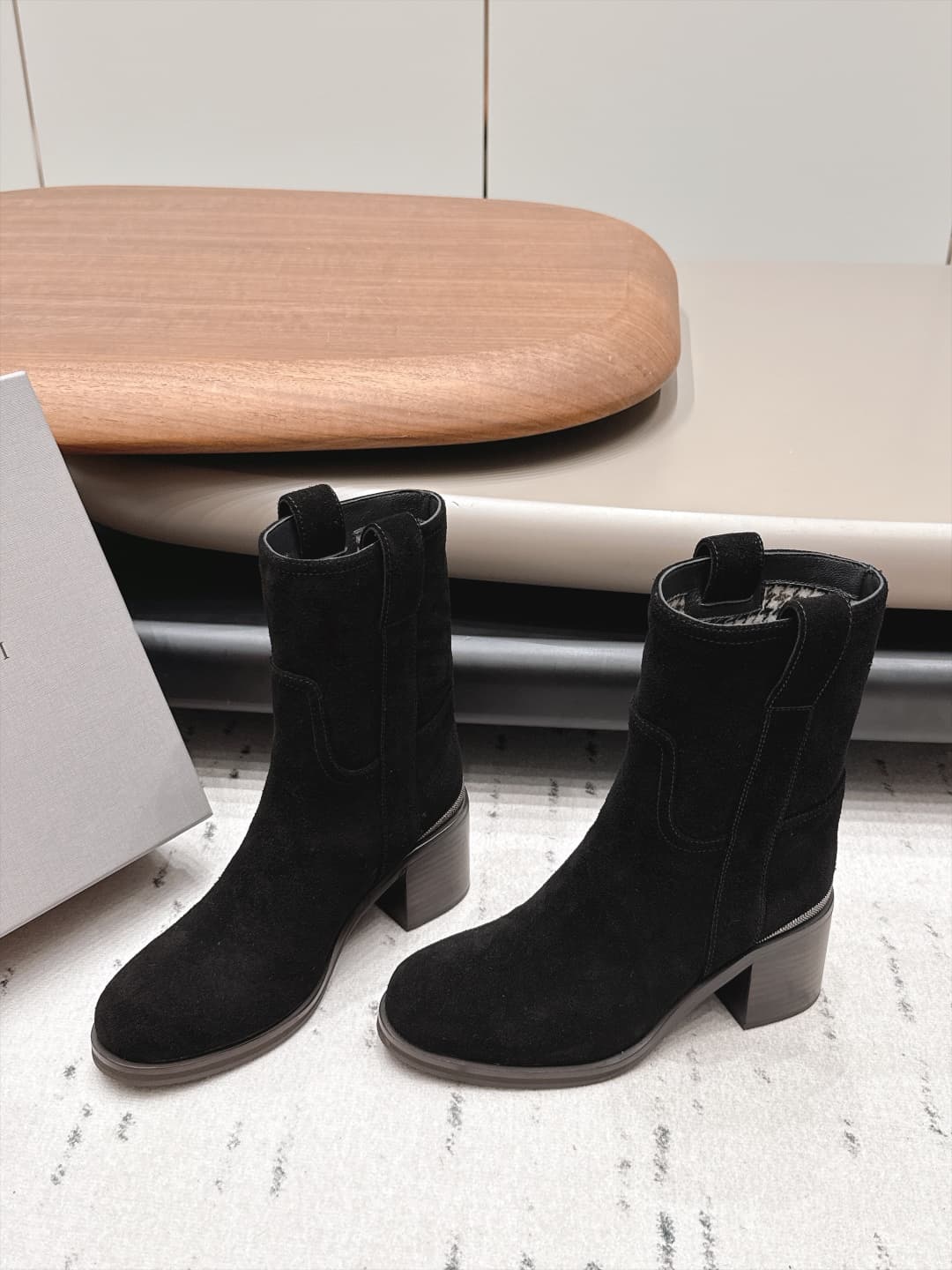 D8822 Out of factory: 💰 "Exclusive Premium Edition" Brunello Cucinell*·BC 26vs Early autumn new boot collection... — image 2