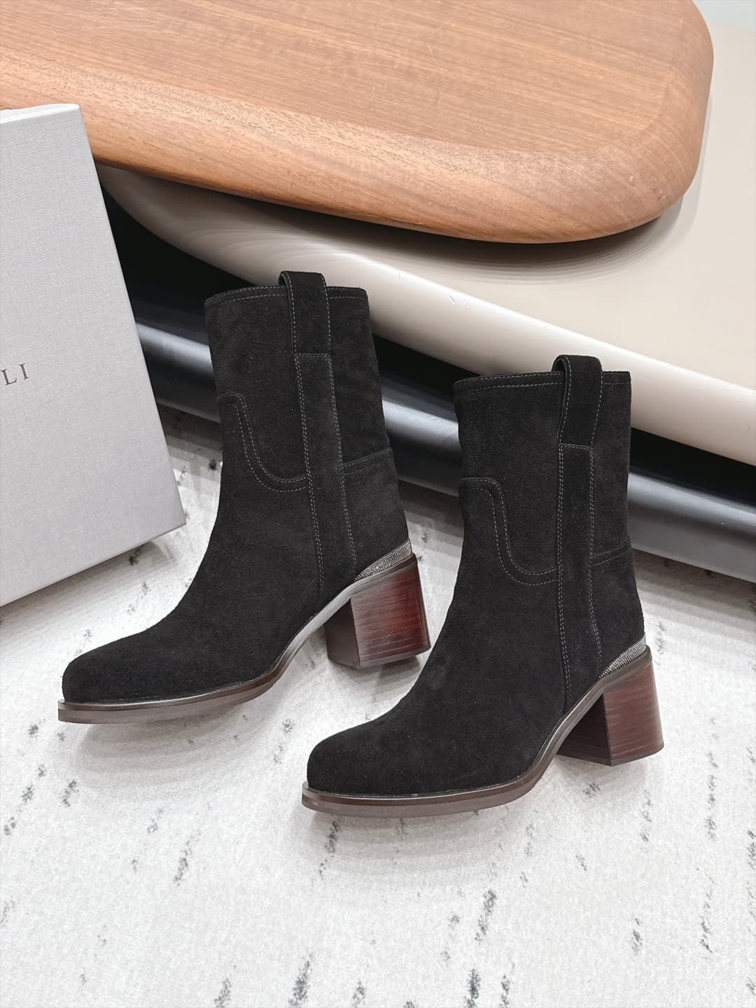 D8822 Out of factory: 💰 "Exclusive Premium Edition" Brunello Cucinell*·BC 26vs Early autumn new boot collection... — image 4