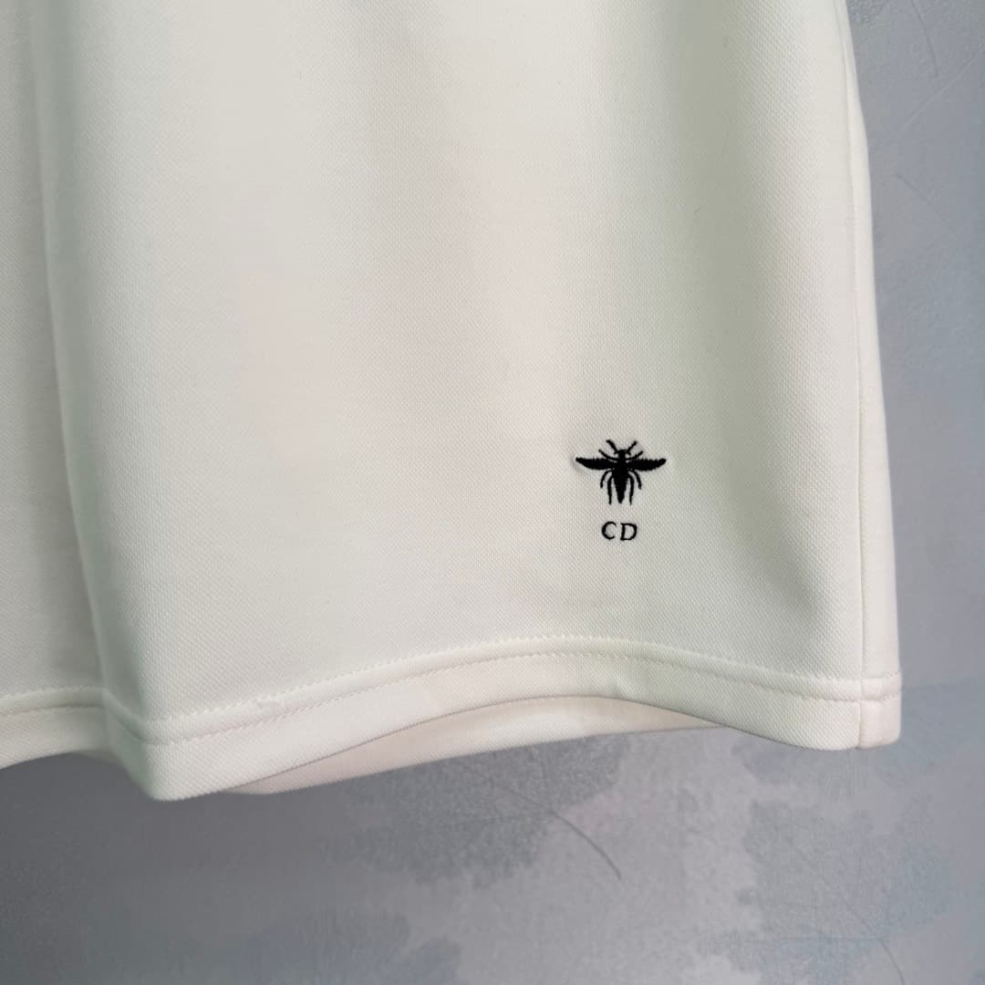 C18446 🆕Dio*26 – New spring/summer polo shirt without sleeves. It features a sleeveless vest and a high-waist skirt with a minimalist academic style design. The polo collar has stripes, and the logo on the chest is exquisitely embroidered. The fabric is s — image 8