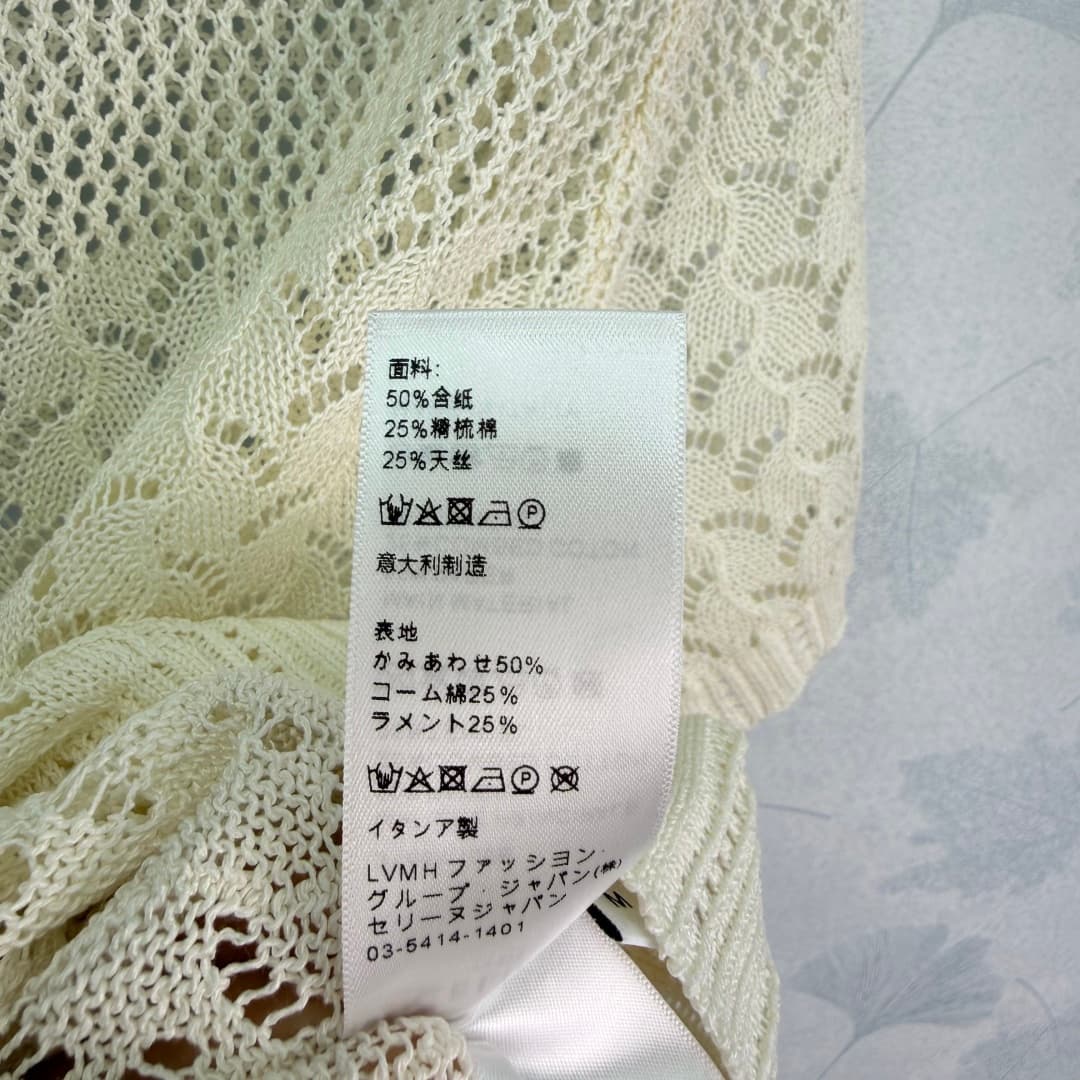C18434 🆕CE*26 – New spring/summer short sleeves with openwork patterns. Lightweight and breathable, very comfortable to wear in summer! The openwork pattern combined with a net-like design on the shoulders creates a rich texture; the metal logo on the che — image 8