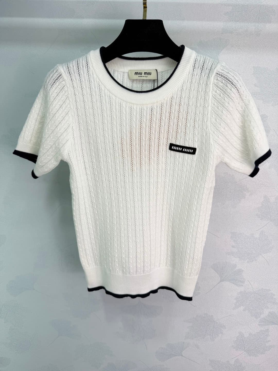 C18478 ❤️pp🆕Miu*26 – New spring/summer short sleeves with vertical patterns. Soft and breathable, extremely comfortable to wear in summer! The vertical pattern helps create a slimmer look and adds dimension to the outfit. Round neckline + contrasting edge — image 4