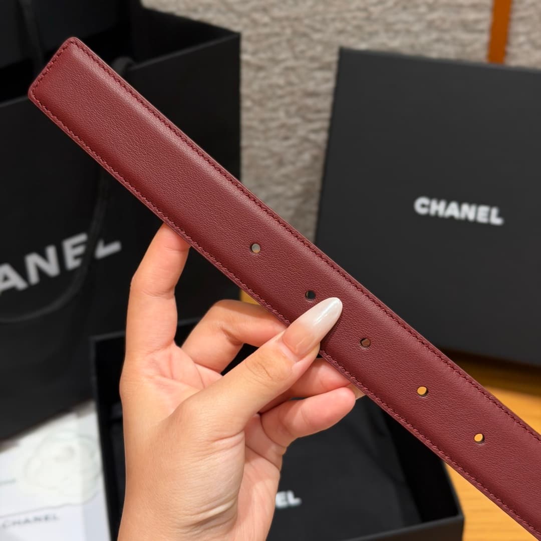 C32962 Xiangjia✨Leather Belt with CC Charm, Calfskin 30mm – Leather belt with two C pendants — image 8