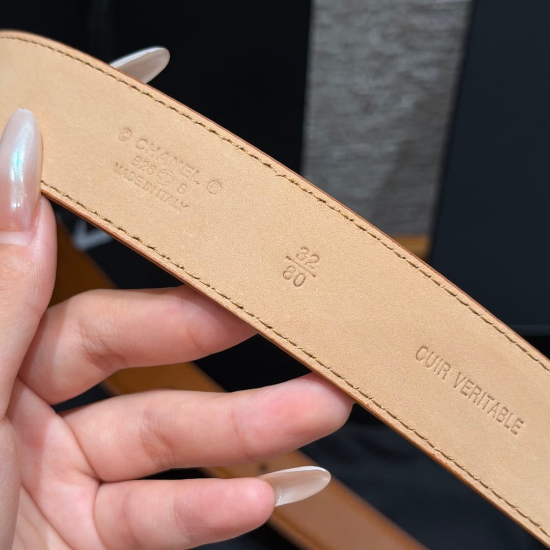 C32961 Xiangjia✨Leather Belt with CC Charm, Calfskin 30mm – Leather belt with double C pendants — image 8