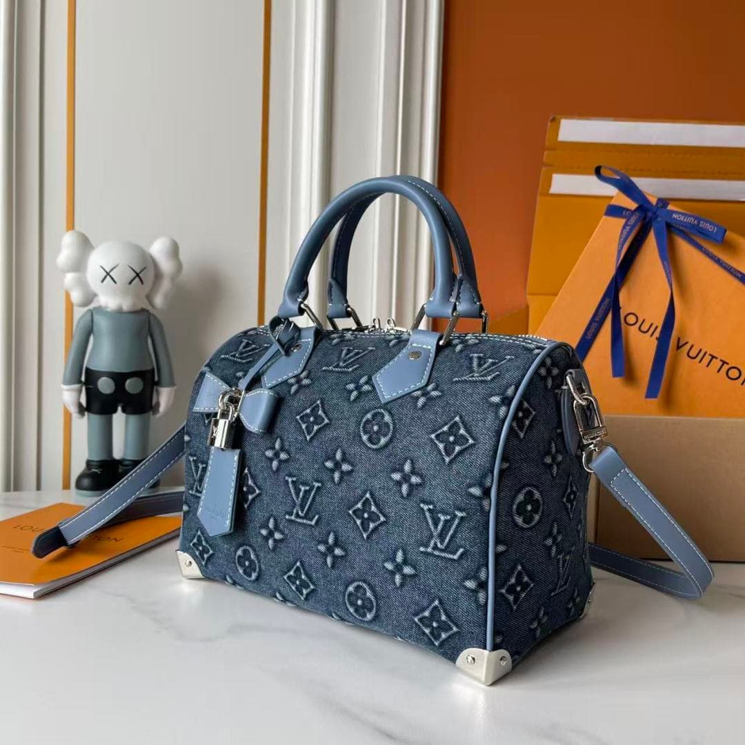C4993 Upgraded version    Embossed denim M13805-M13085-M13257 M13806 40391 40390lv Denim embossed pillow bag NANOSPEEDY Handbag This Nano Speedy handbag features Monogram canvas and cowhide leather trim prints, presented in twelve colors – white and black — image 3