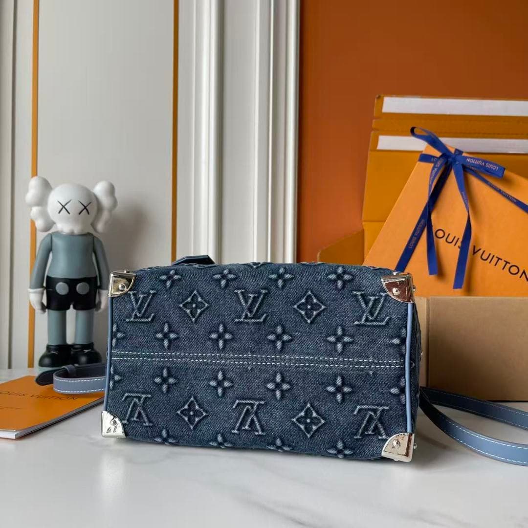 C4993 Upgraded version    Embossed denim M13805-M13085-M13257 M13806 40391 40390lv Denim embossed pillow bag NANOSPEEDY Handbag This Nano Speedy handbag features Monogram canvas and cowhide leather trim prints, presented in twelve colors – white and black — image 5