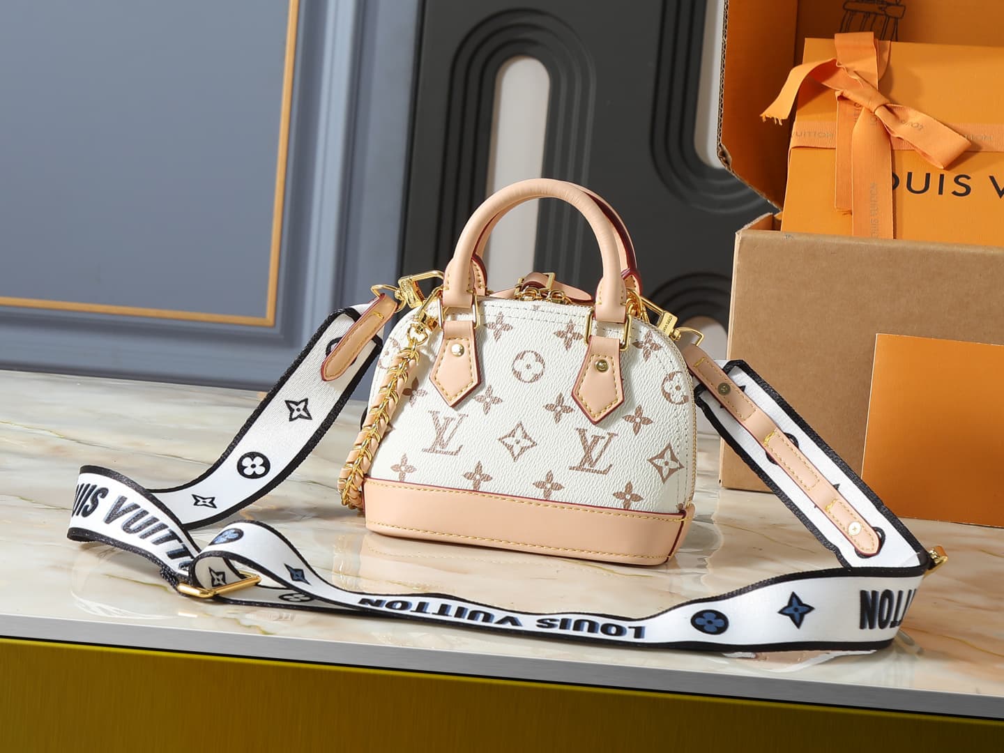 C5229 💰 Upgrade from the original K00015, M14339, and M82717. This Alma mini handbag belongs to the LV&I custom collection. It features a Monogram canvas material with a compact design, making it an ideal choice for daily use in various carrying styles. Y — image 3