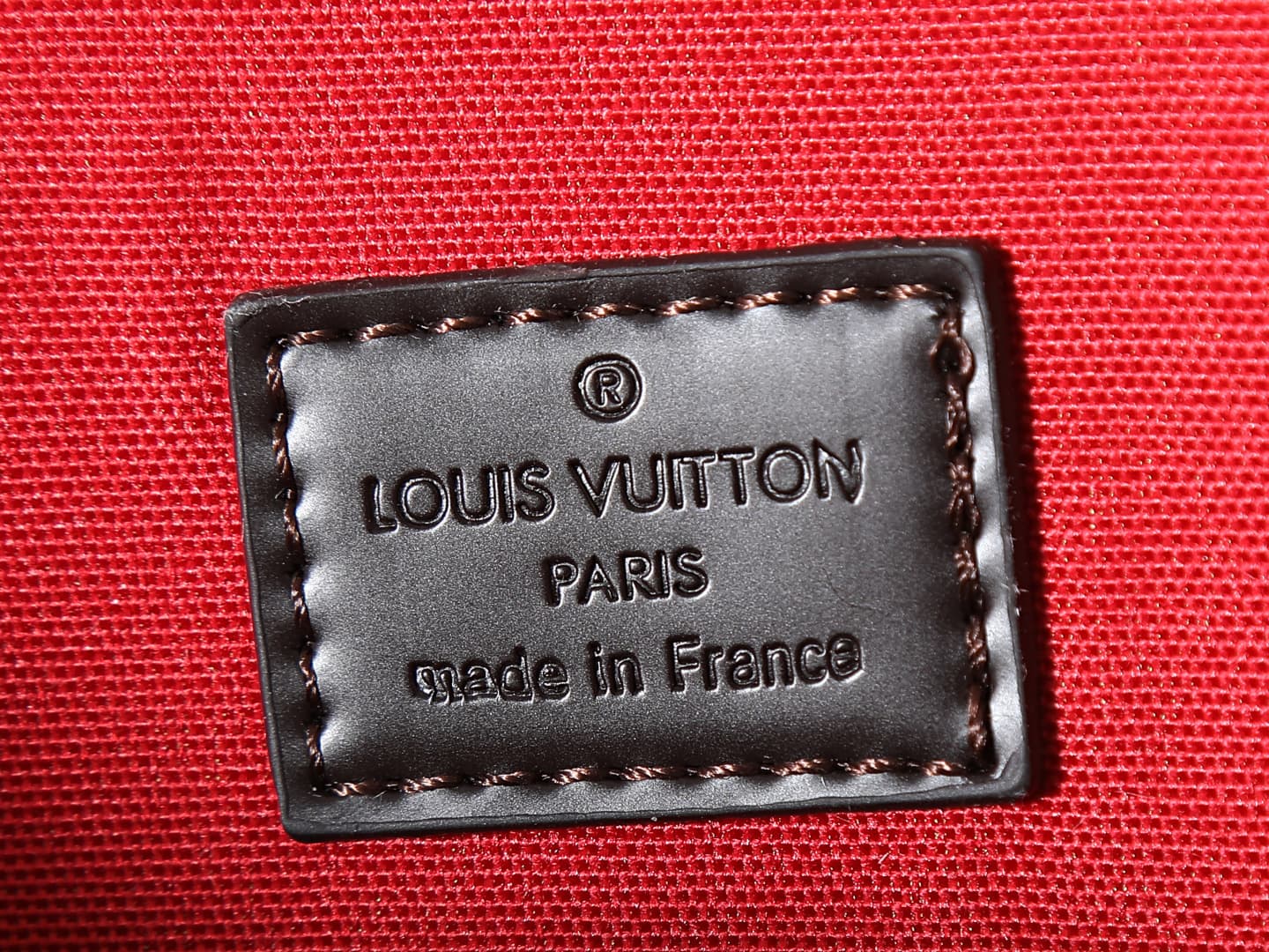 C5228 💰 Upgrade from the original K00015, M14339, and M82717. This Alma mini handbag belongs to the LV&I custom collection. It features a Monogram canvas material with a compact design, making it an ideal choice for daily use in various carrying styles. Y — image 8