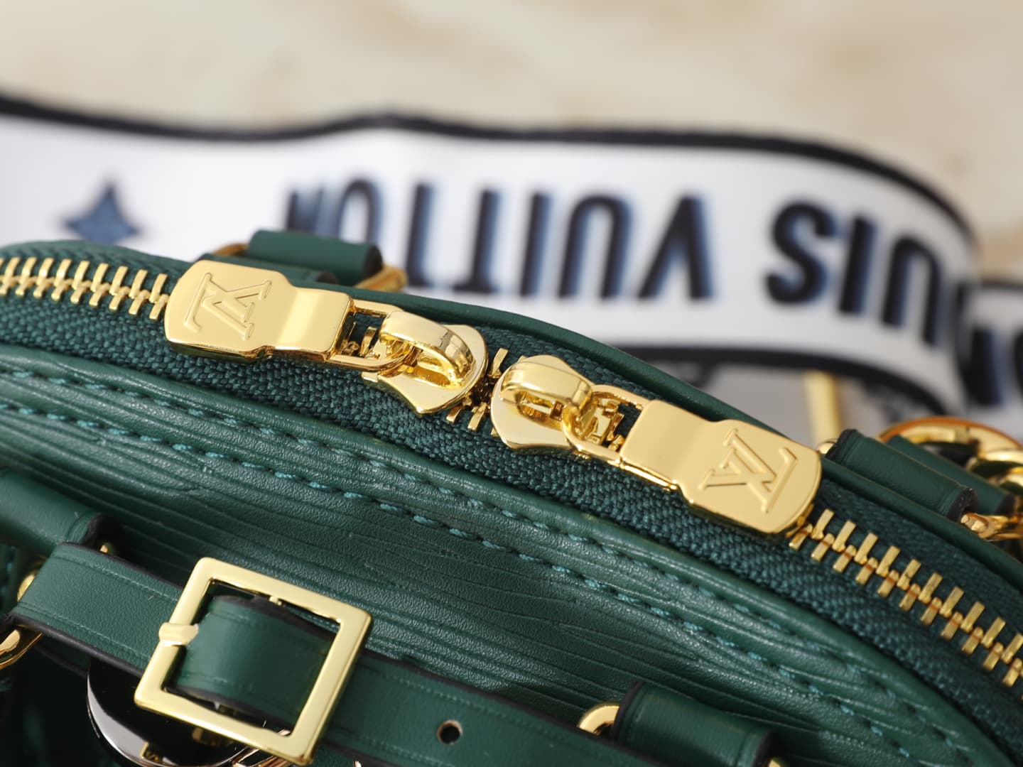 C5101 💰 Upgrade the original K00015, M14339, and M82717. This Alma mini handbag is part of the LV&I custom collection. It features a Monogram canvas material with a compact design, making it ideal for daily use in various carrying styles. You can choose s — image 7