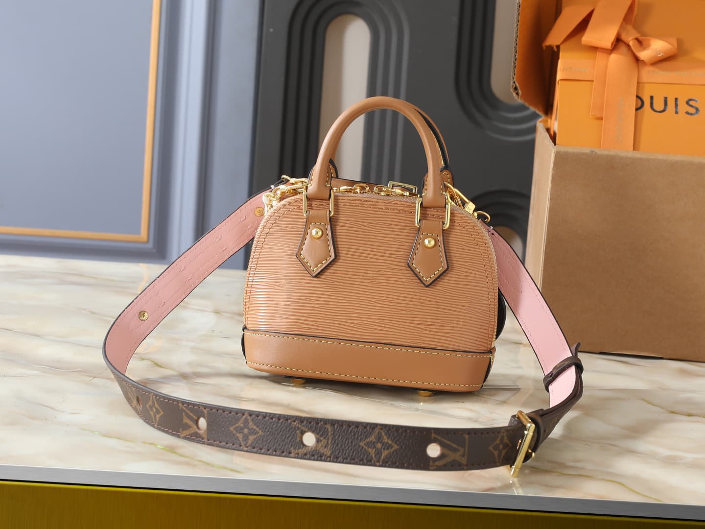 C5099 💰 Upgrade the original K00015, M14339, and M82717. This Alma mini handbag is part of the LV&I custom collection. It features Monogram canvas for a delicate design, and various carrying options make it ideal for daily use. You can choose shoulder str — image 3
