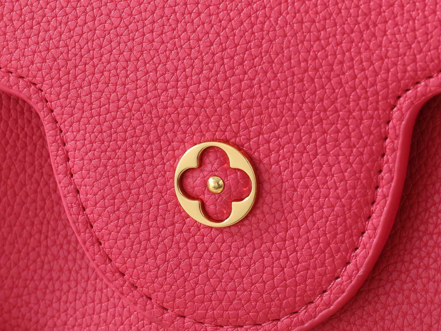 C5094 💰 Guangzhou product – top-tier original items: M29608, M2A380, M2A379, M2A362, M29952, M29955, M29951. This Capucines BB handbag belongs to the Flowergram collection. It reimagines Louis Vuitton’s classic Flower Crown design with decorative chain de — image 6