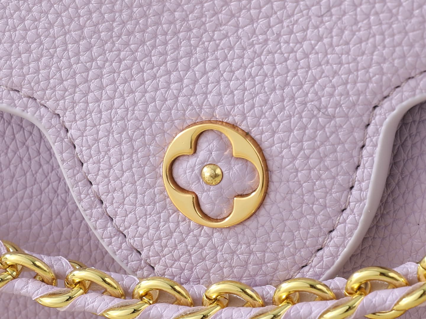 C5087 💰 Guangzhou product – top-tier original collection: M29608, M2A380, M2A379, M2A362, M29952, M29955, M29951. This mini handbag belongs to the Capucines Flowergram series. It features classic colors on Taurillon leather, with a snap closure that can b — image 6
