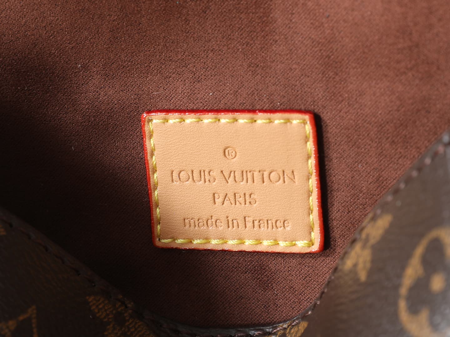 C5078 💰 Upgrade from the original M13566 model. This Pochette Camille handbag is made of Monogram canvas, paying tribute to the original design of the Louis Vuitton 2000 spring/summer collection. S-Lock fastenings, the LVCircle logo on the chain, and cont — image 8
