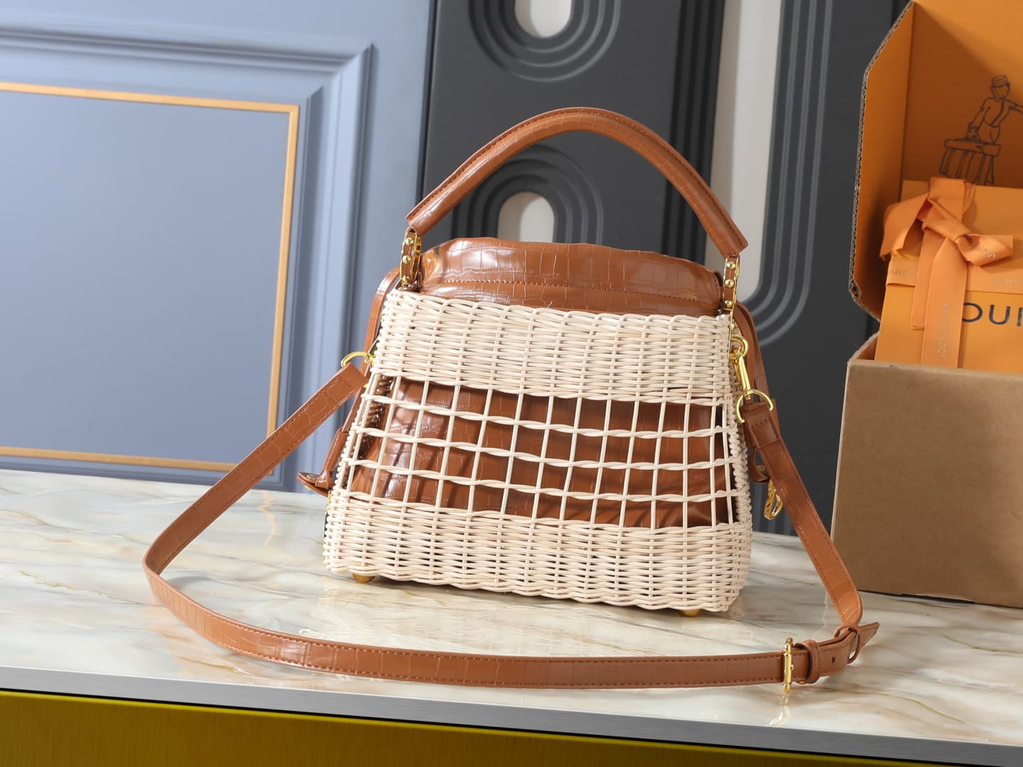C5008 💰 Guangzhou product – top-tier original collection: M85481, N30101, N89949. This Capucines BB handbag belongs to the Rattan series. It features a flap closure and the Louis Vuitton Monogram pattern, creating a unique design for the season. The same  — image 3