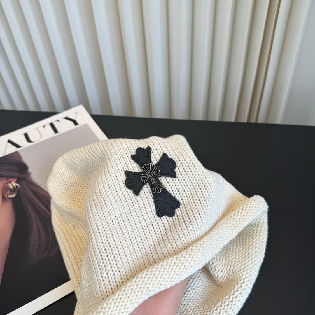 C29933 Croco Heart – High-quality, stylish knitted hats! So popular💖 The quality is excellent; they are perfect for wearing on the street! Fashiony and trendy! They’re essential items to have on hand. Buy them soon! — image 3