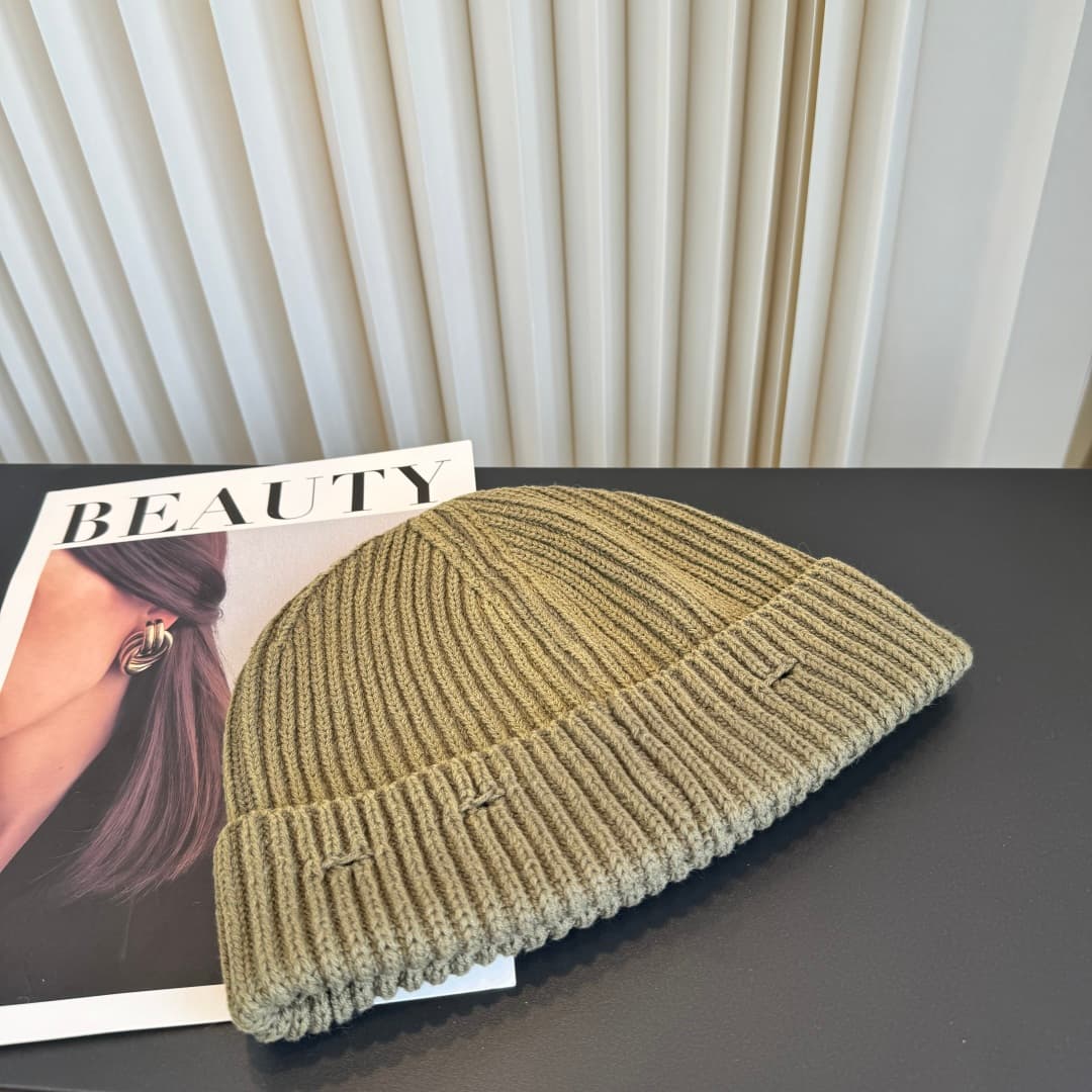 C29920 Croco Heart – High-quality, stylish knitted caps! Super popular💖 The quality is excellent, and they go well with any outfit! Fashiony and trendy! A must-have item for anyone who goes out. Buy them quickly! — image 6