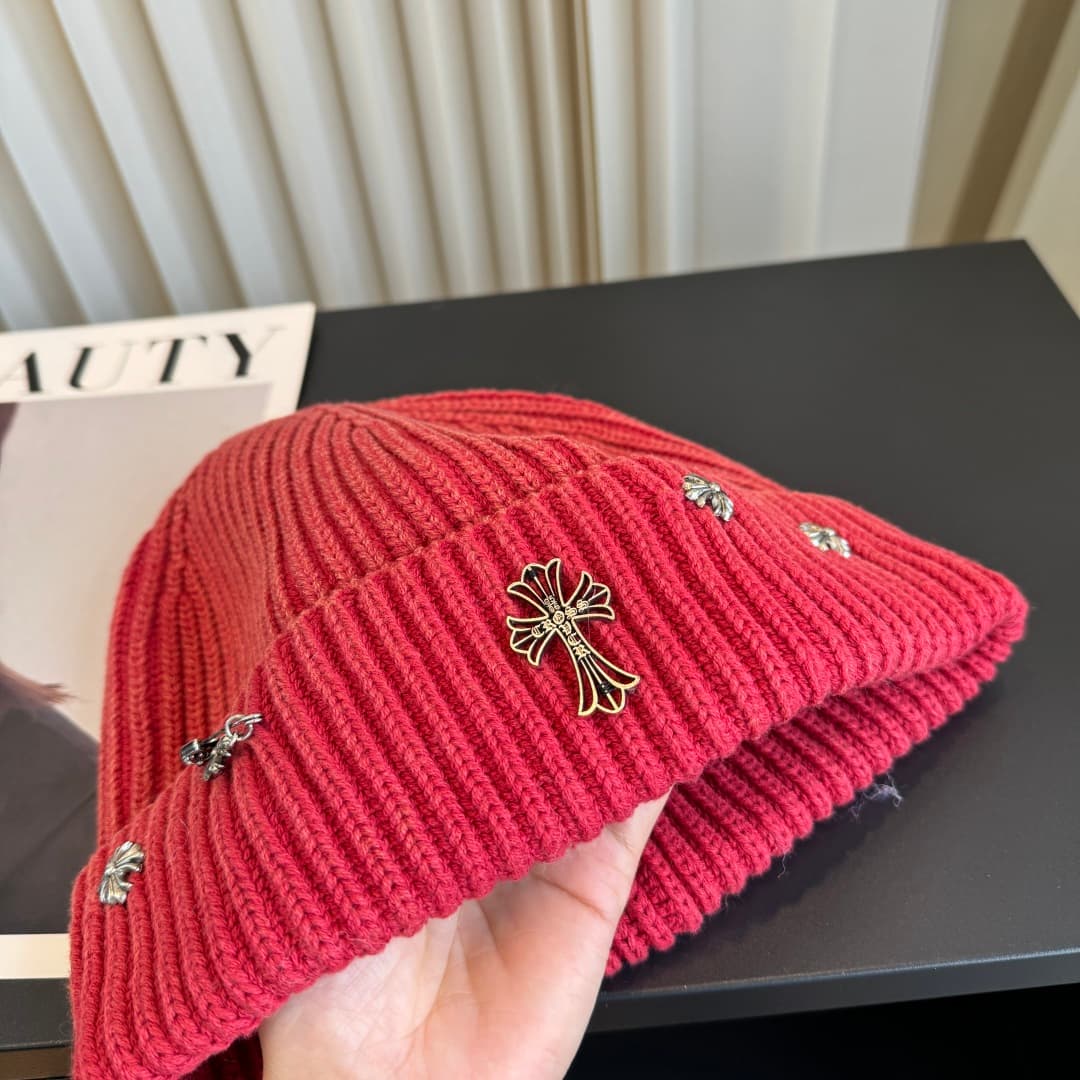 C29919 Crow Heart – High-quality, stylish knitted hats! So popular💖 The quality is excellent; they are perfect for wearing on the street! Fashiony and trendy! A must-have item for anyone who goes out. Buy them quickly! — image 4