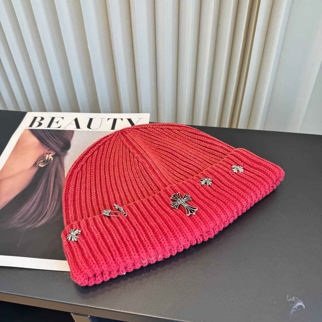 C29919 Crow Heart – High-quality, stylish knitted hats! So popular💖 The quality is excellent; they are perfect for wearing on the street! Fashiony and trendy! A must-have item for anyone who goes out. Buy them quickly! — image 2
