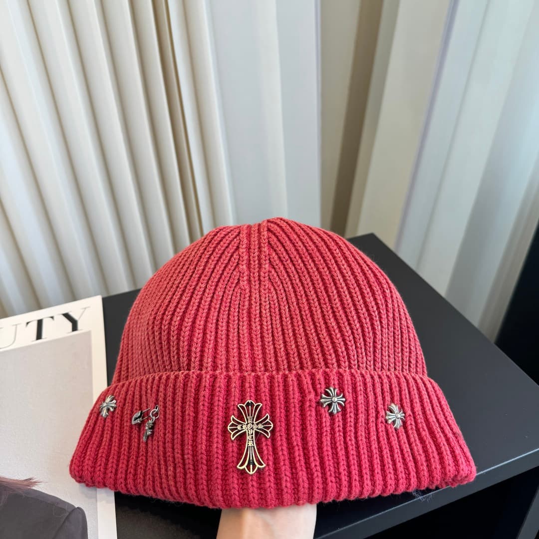 C29919 Crow Heart – High-quality, stylish knitted hats! So popular💖 The quality is excellent; they are perfect for wearing on the street! Fashiony and trendy! A must-have item for anyone who goes out. Buy them quickly! — image 3