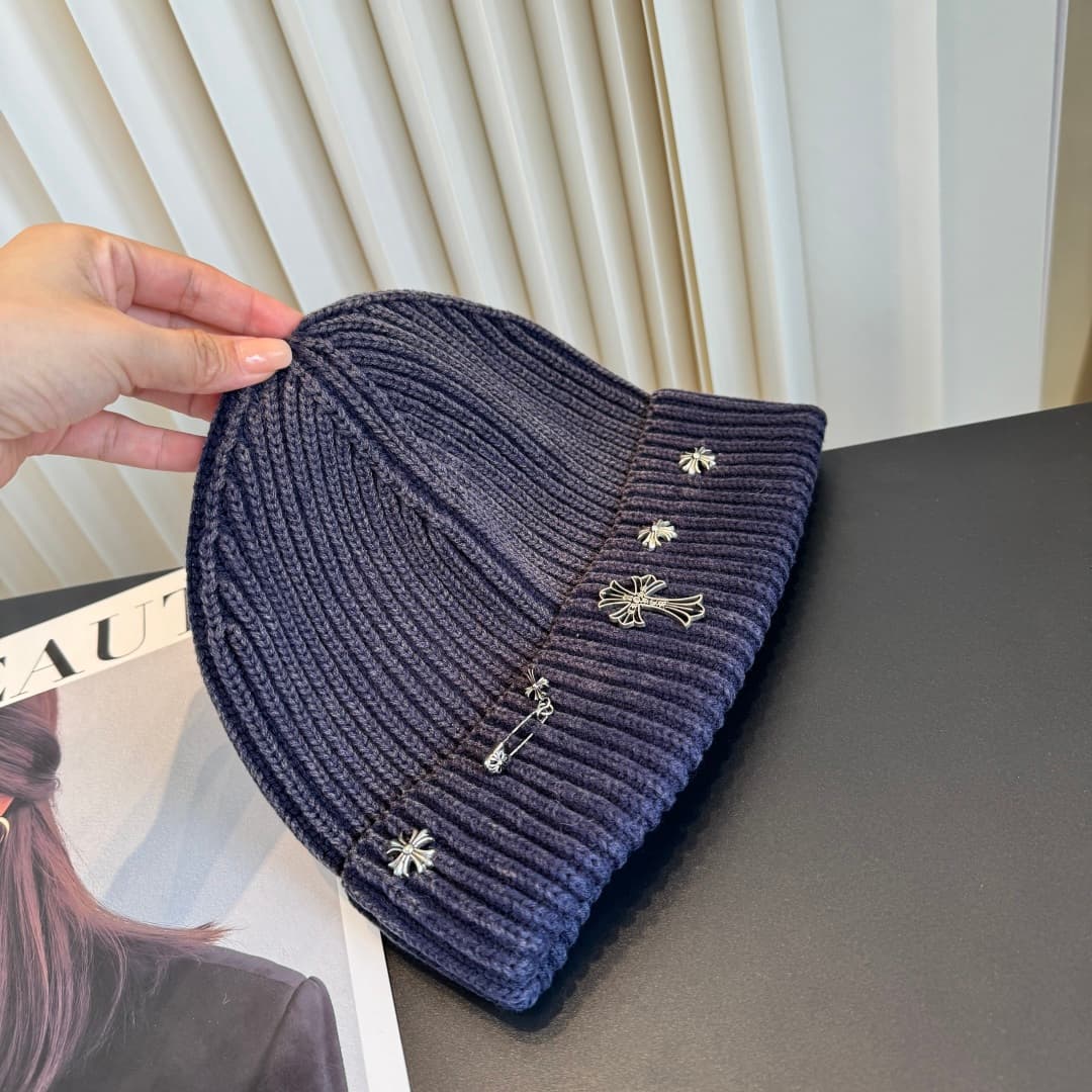 C29917 Croco Heart – High-quality knitted caps with a premium feel. Absolutely amazing! The quality is excellent, and they are perfect for wearing on the street. It’s a must-have item for fashion lovers. Buy them quickly! — image 7