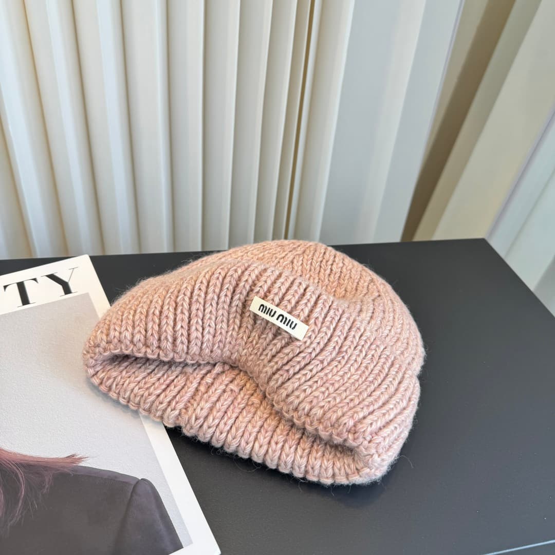C29915 Mou Mou – High-quality, stylish knitted caps! Super popular! The quality is excellent; they’re great to wear on the street. It’s a must-have item for fashion lovers. Buy them soon! — image 7