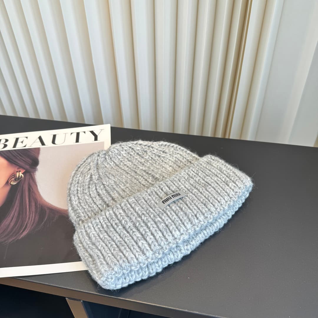 C29914 Mou Mou – High-quality, stylish knitted caps! So trendy and awesome💖 The quality is excellent; they’re perfect for wearing on the street! It’s a must-have item for any fashion lover. Buy them soon! — image 2