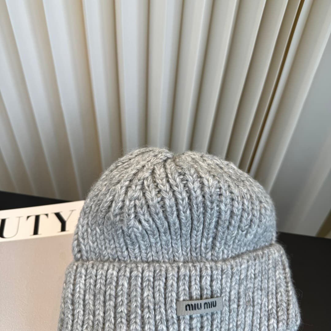 C29914 Mou Mou – High-quality, stylish knitted caps! So trendy and awesome💖 The quality is excellent; they’re perfect for wearing on the street! It’s a must-have item for any fashion lover. Buy them soon! — image 5